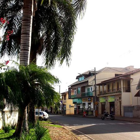 Pousada Alves Sao Bras do Suacui Exterior photo